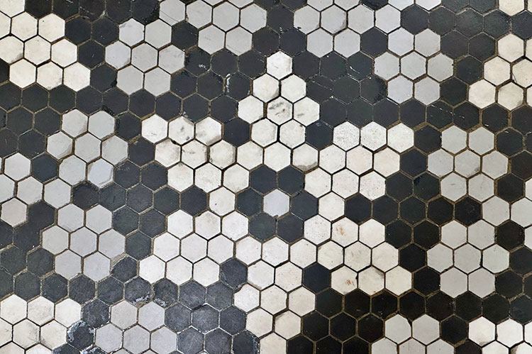 BLOGPOST_TileGroutCleaning09042025.jpg